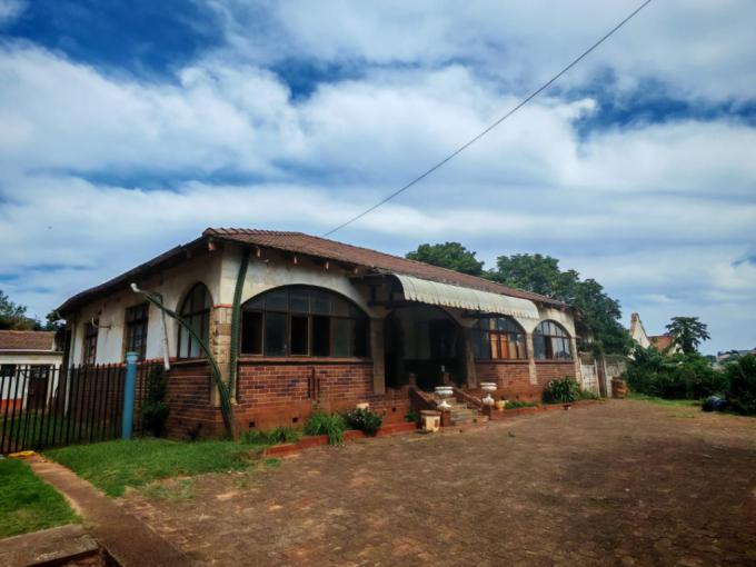 3 Bedroom House for Sale For Sale in Bluff - MR674996