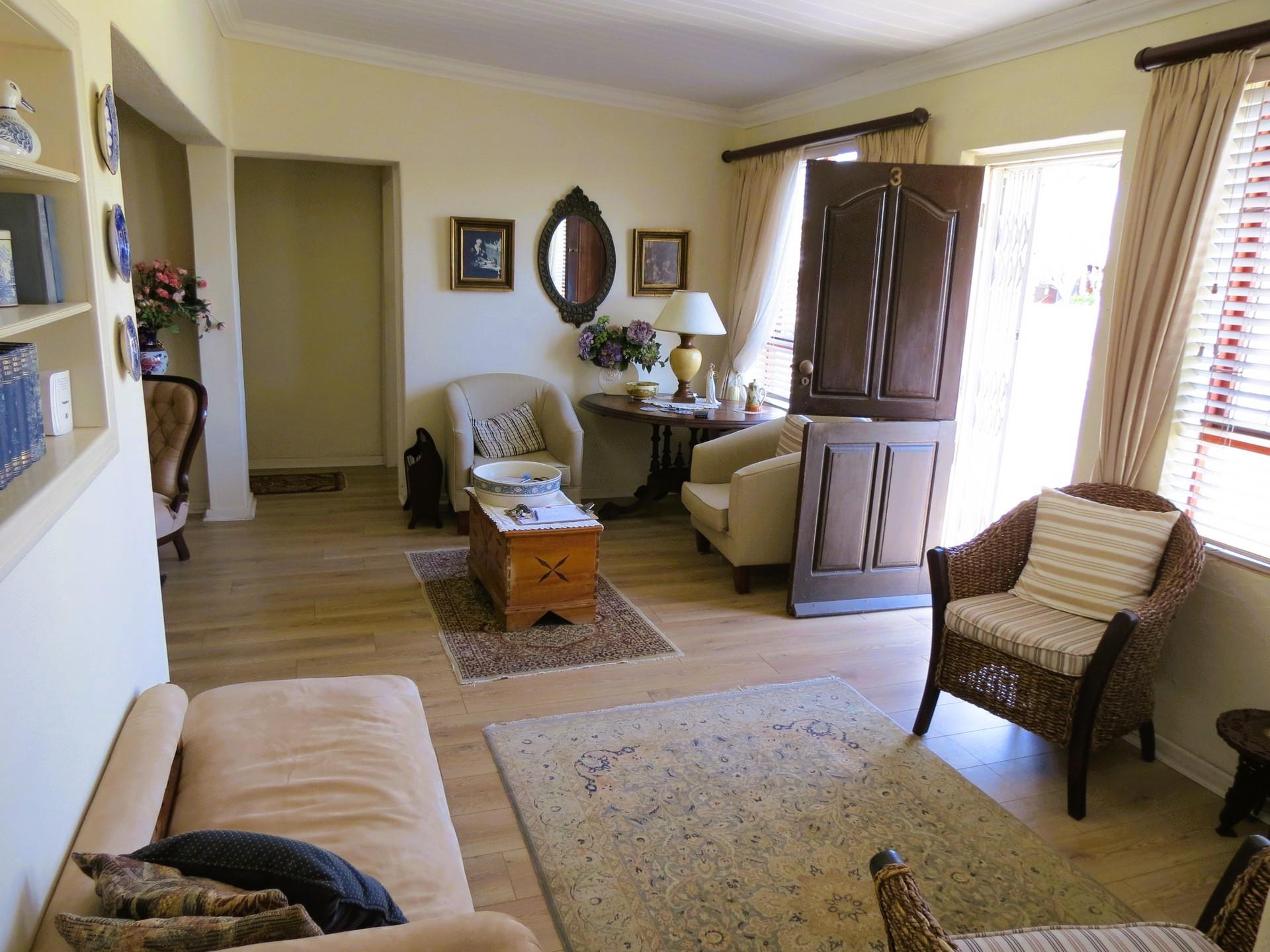  of property in Stilbaai (Still Bay)