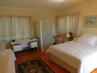  of property in Stilbaai (Still Bay)