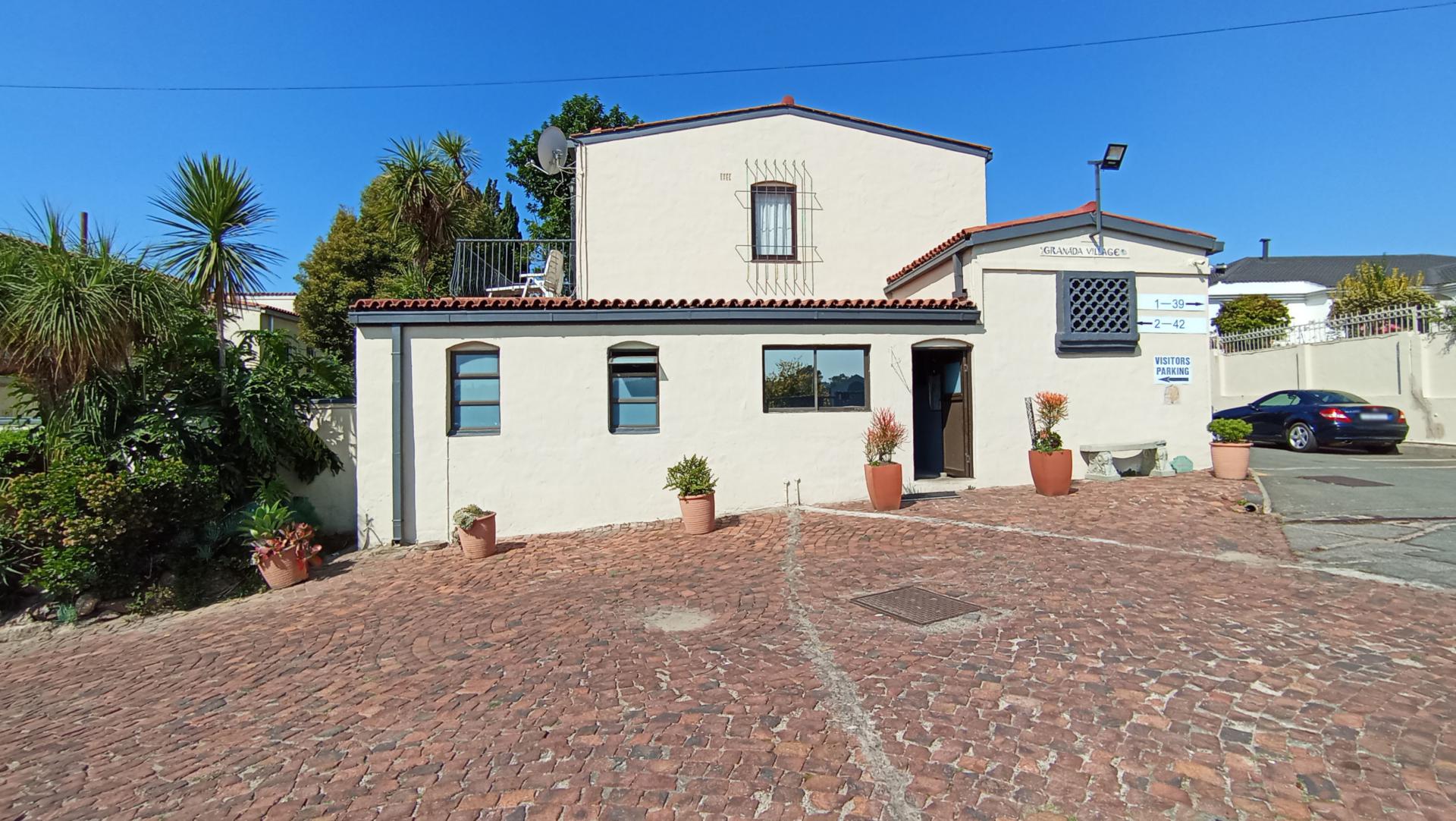 Front View of property in Corlett Gardens