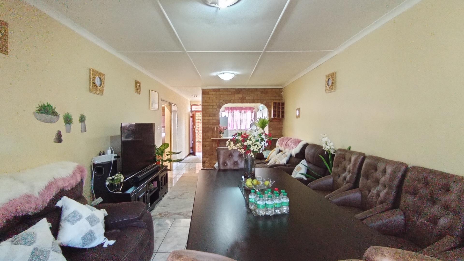 Dining Room of property in Pietermaritzburg (KZN)
