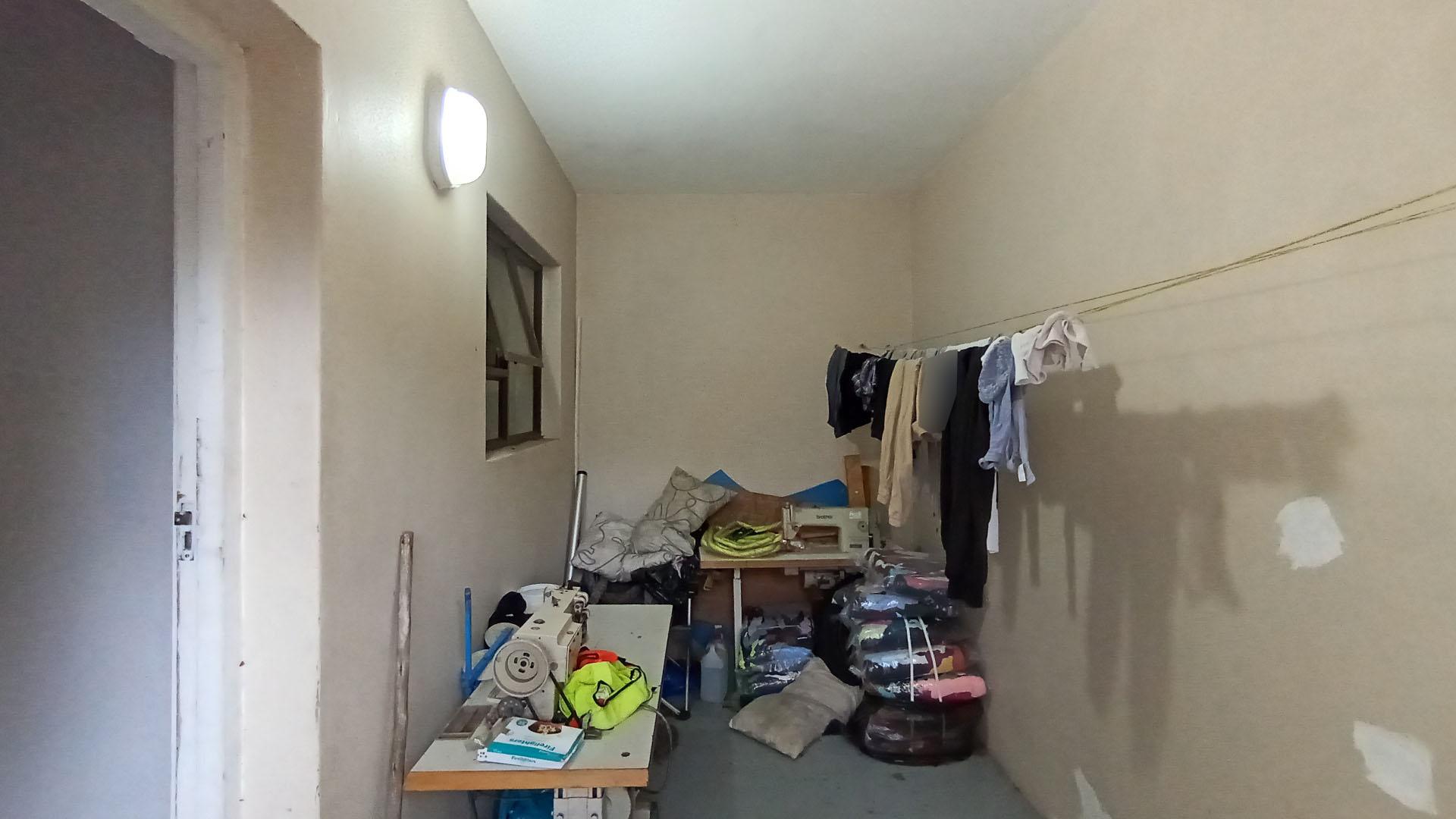 Laundry Room  - 8 square meters of property in The Wolds