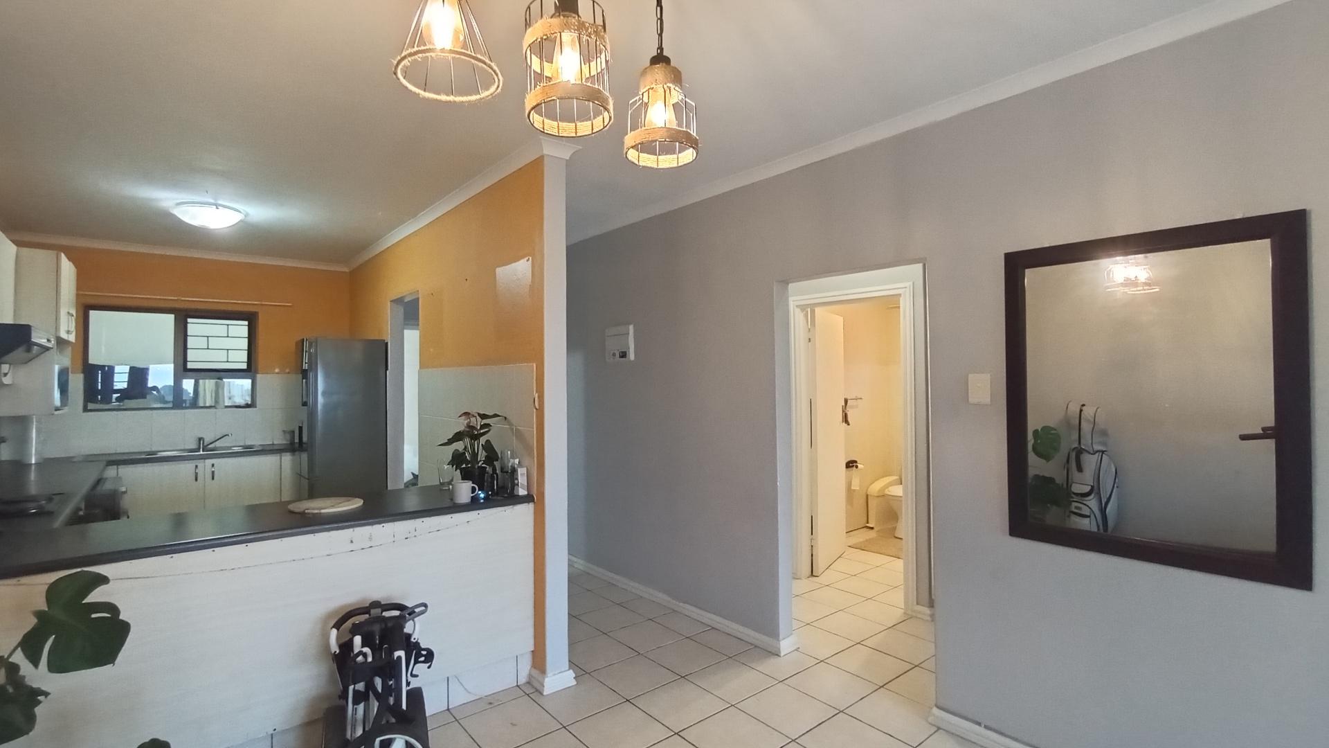 Dining Room - 16 square meters of property in The Wolds