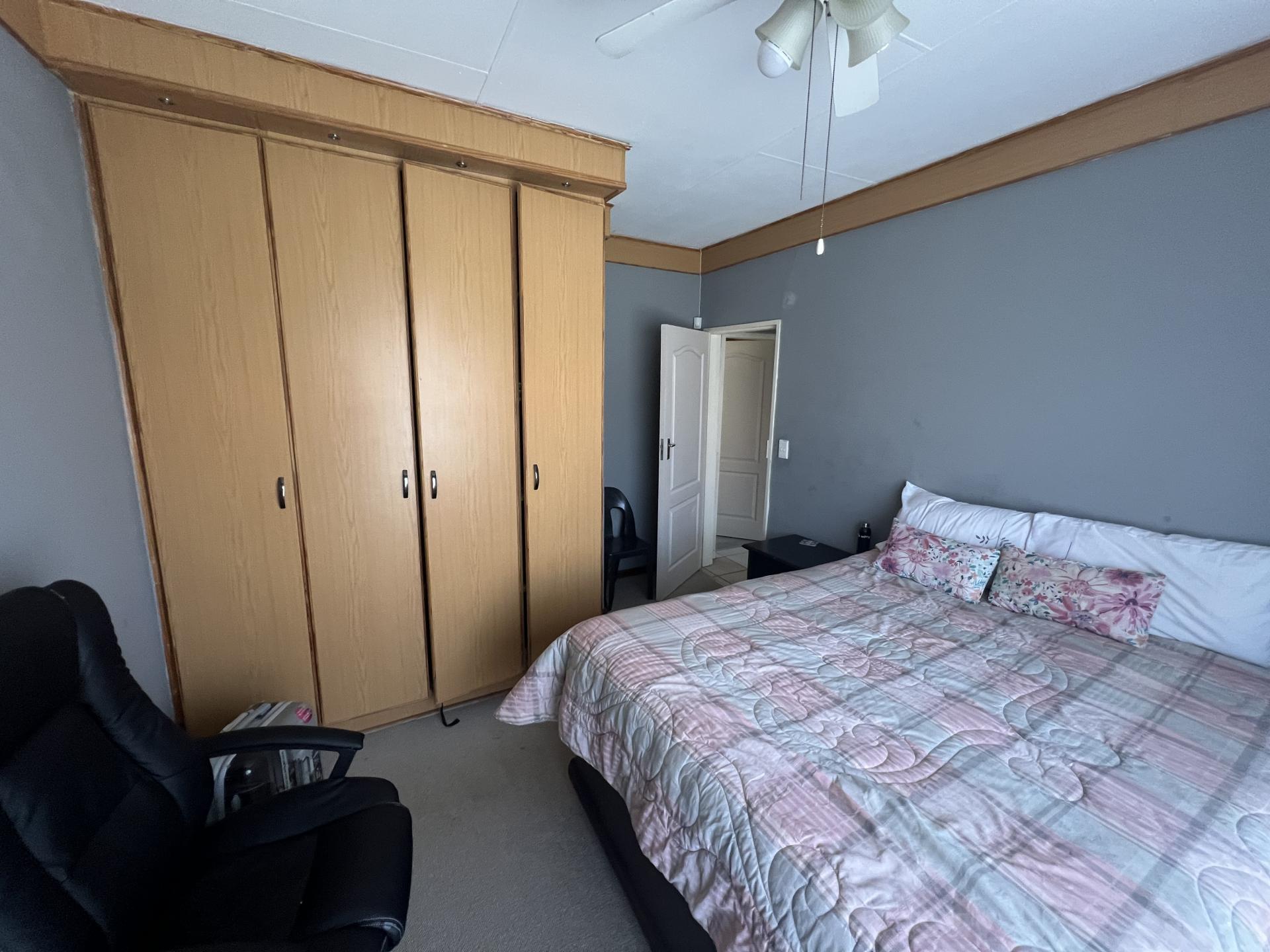 Bed Room 2 of property in Wilkoppies