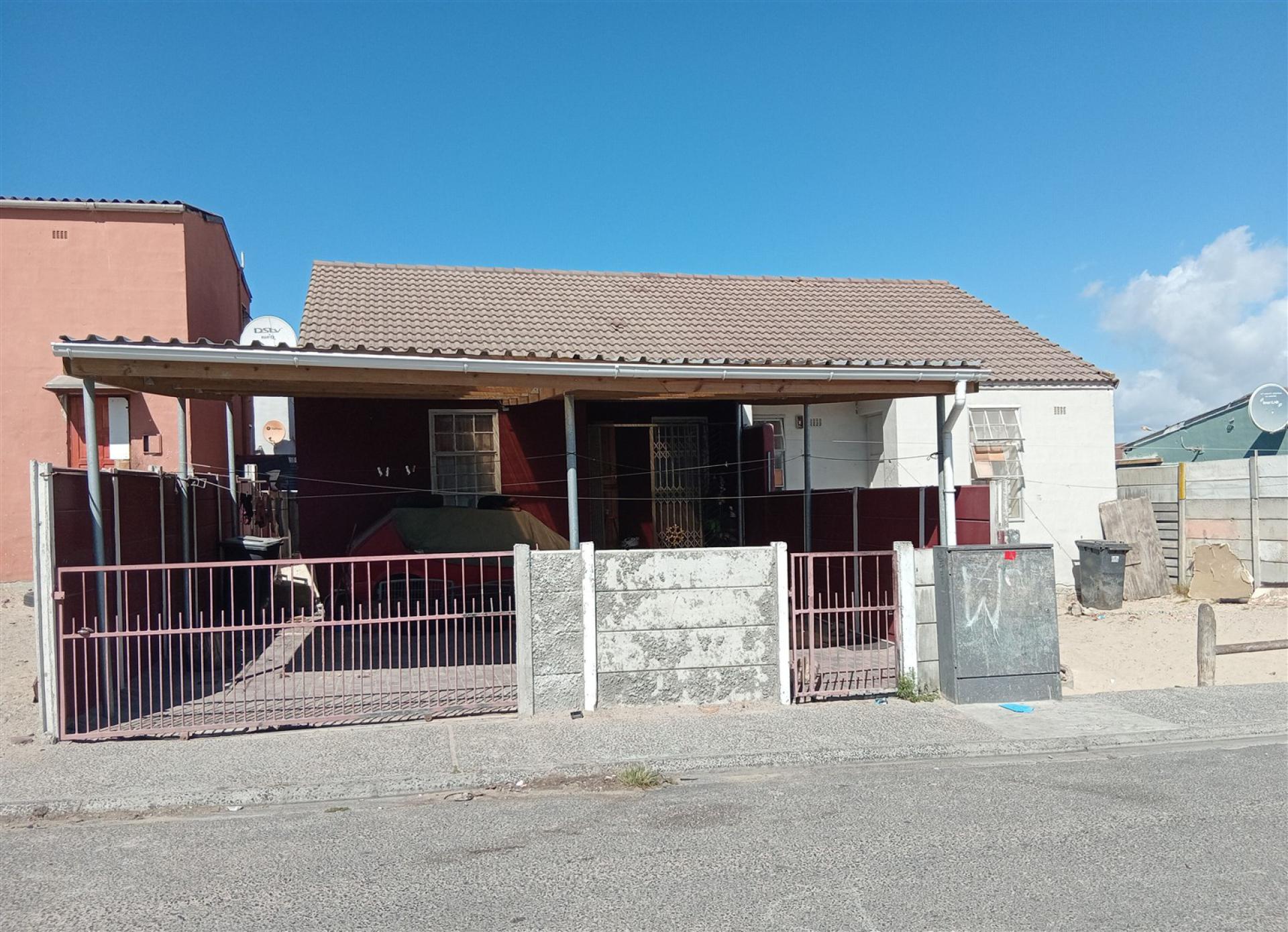 Front View of property in Mitchells Plain