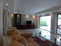  of property in Morningside Manor