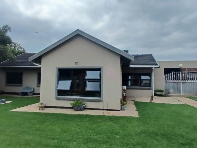 3 Bedroom House for Sale For Sale in Visagiepark - MR675101