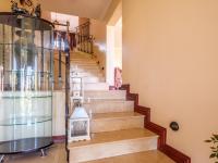  of property in Glenvista