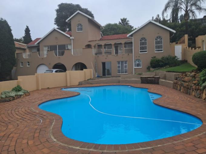 3 Bedroom House for Sale For Sale in Glenvista - MR675133