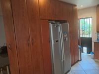  of property in Glenvista