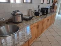  of property in Glenvista