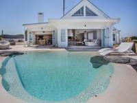 of property in Grotto Bay