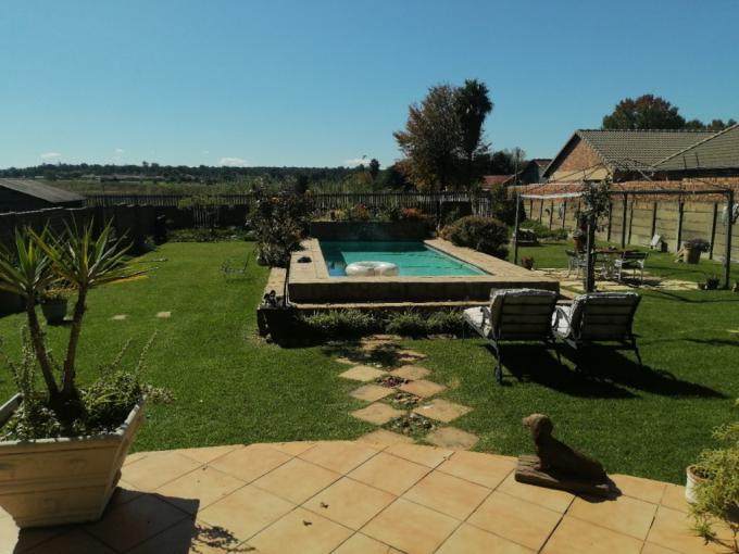 3 Bedroom Simplex for Sale For Sale in Elspark - MR675147