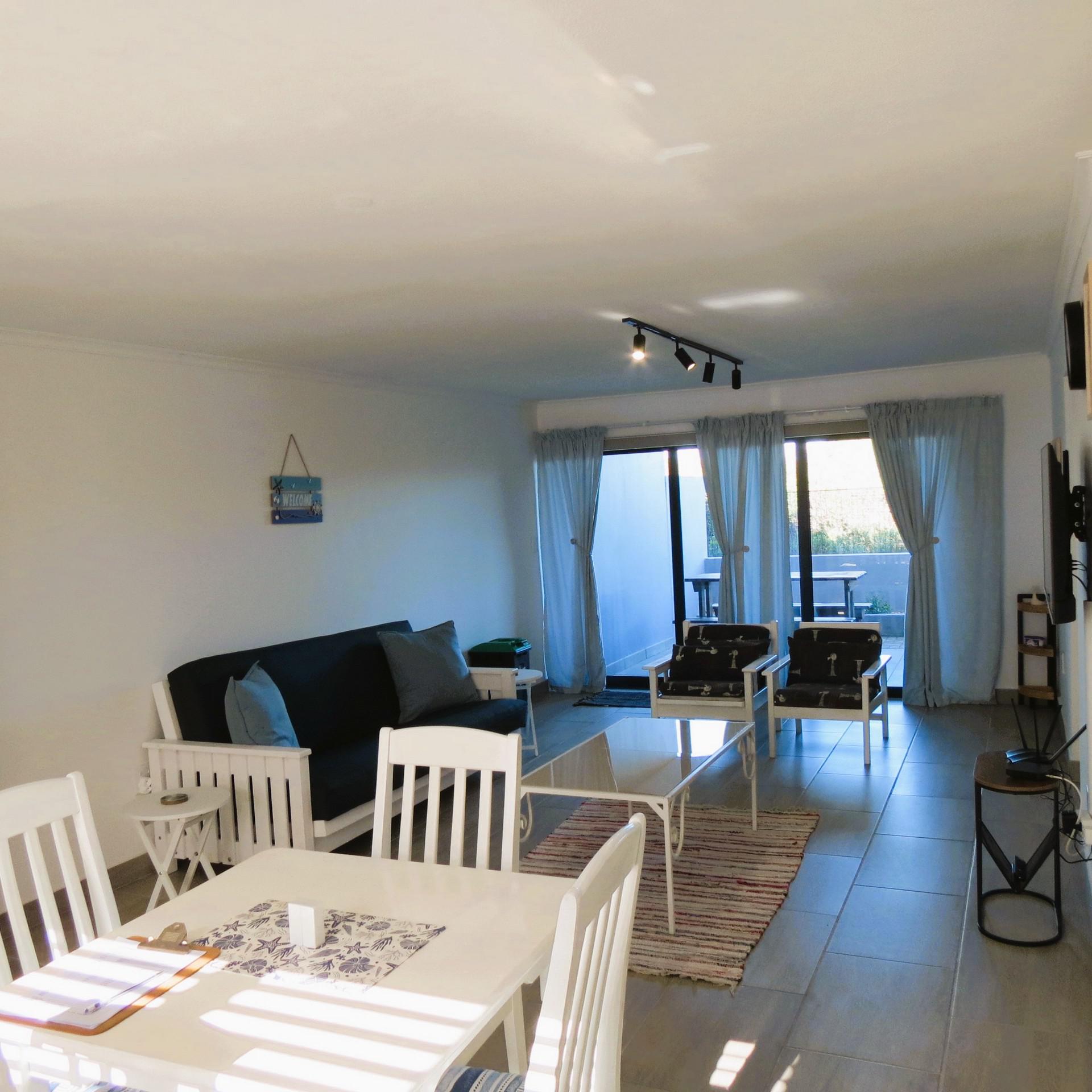  of property in Stilbaai (Still Bay)