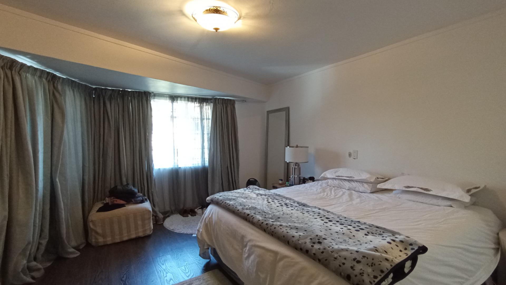 Bed Room 2 - 20 square meters of property in Atholl