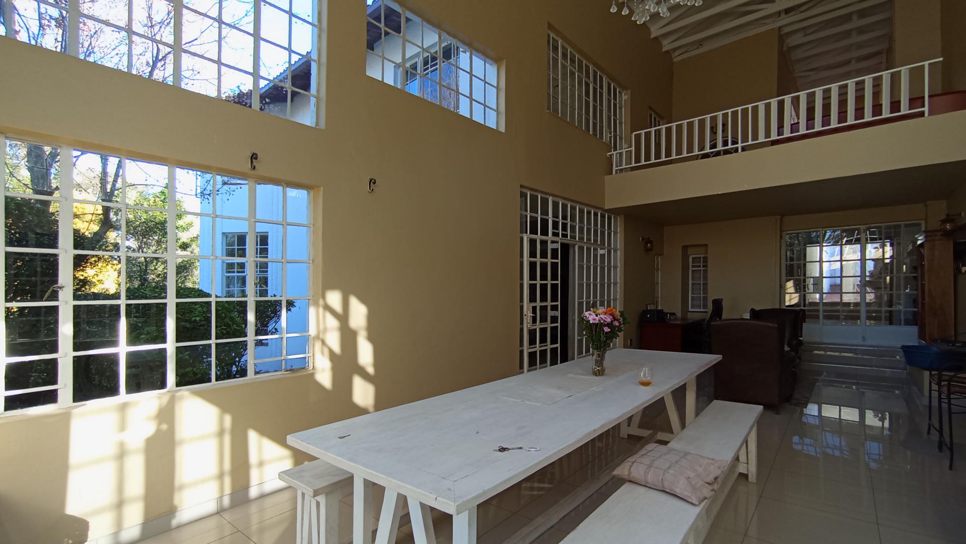 Entertainment - 42 square meters of property in Atholl