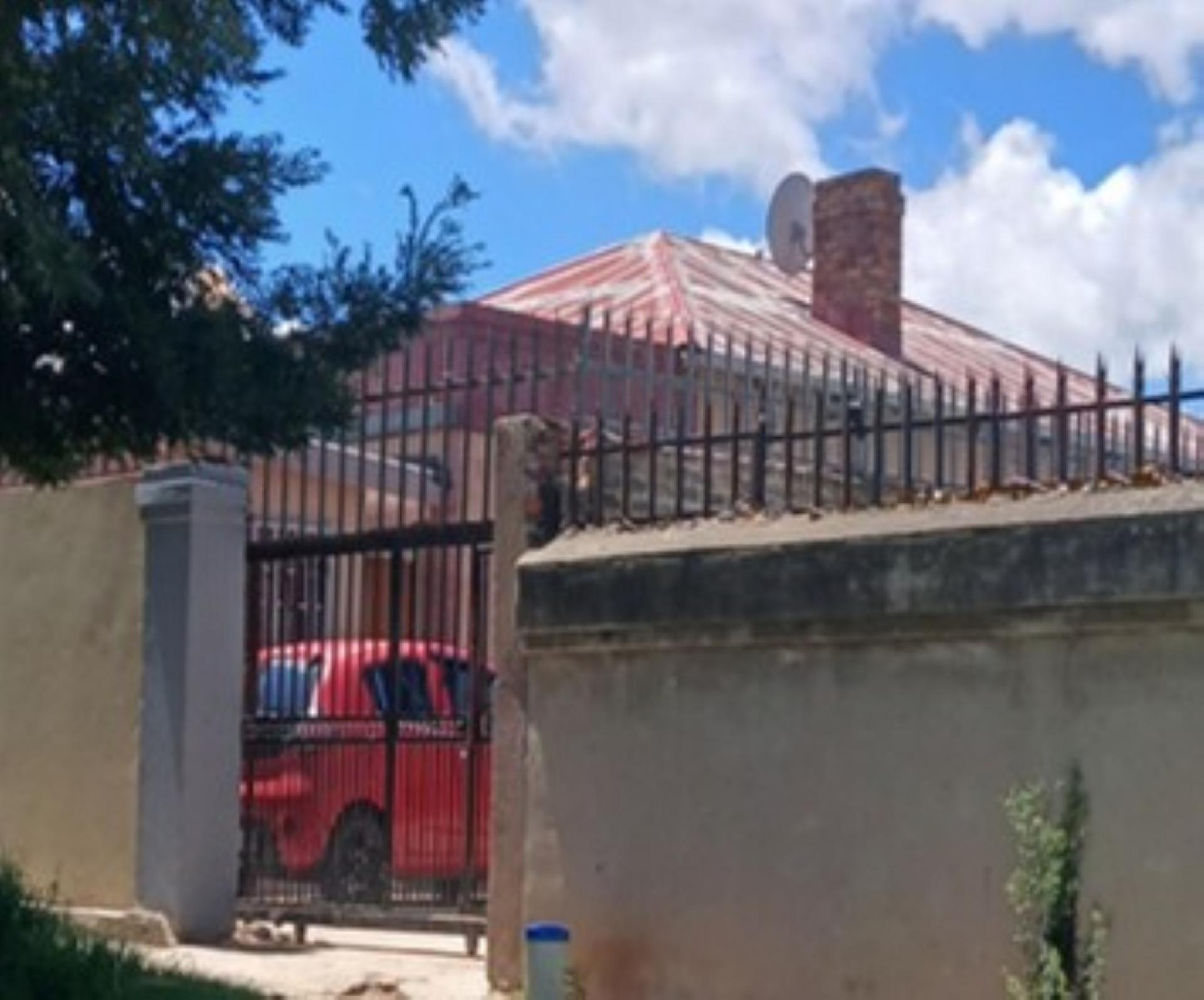 Front View of property in Forest Hill - JHB