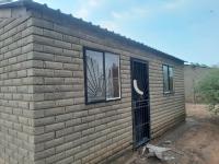2 Bedroom House for Sale for sale in Bloemfontein