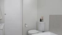 Main Bathroom - 8 square meters of property in Broadacres