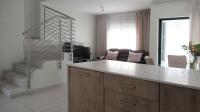 Kitchen - 8 square meters of property in Broadacres