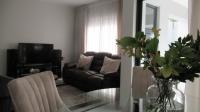 Dining Room - 6 square meters of property in Broadacres