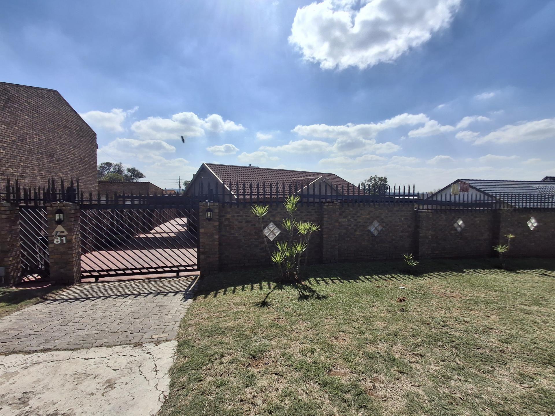 Front View of property in Elandspark