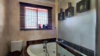 Main Bathroom - 5 square meters of property in Elandspark
