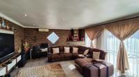 Lounges - 37 square meters of property in Elandspark
