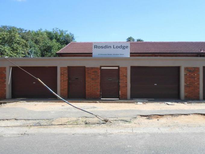 2 Bedroom Duplex for Sale For Sale in Windsor West - MR675237
