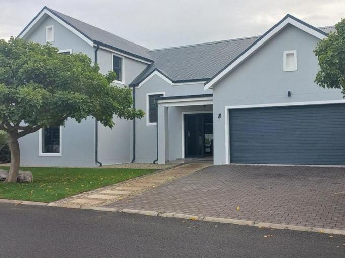 4 Bedroom House for Sale For Sale in Hermanus - MR675245