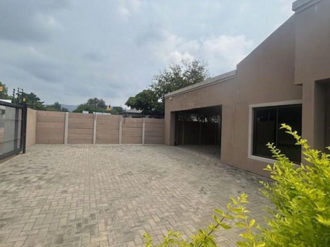 Commercial for Sale For Sale in Rustenburg - MR675250