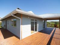  of property in Kleinemonde 