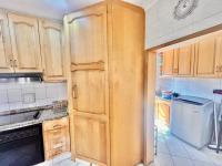  of property in Glenvista