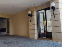  of property in Glenvista