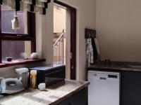  of property in Glenvista