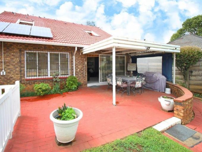 4 Bedroom House for Sale For Sale in Elmapark - MR675324