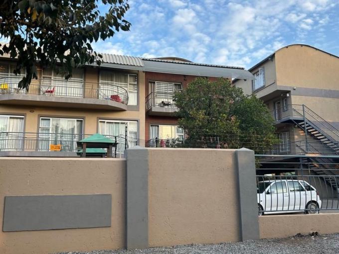 1 Bedroom Apartment for Sale For Sale in Rustenburg - MR675329