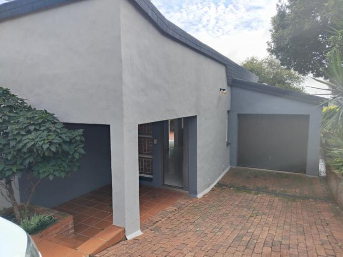 3 Bedroom Simplex to Rent in Moreletapark - Property to rent - MR675333