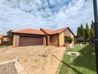  of property in Willow Park Manor