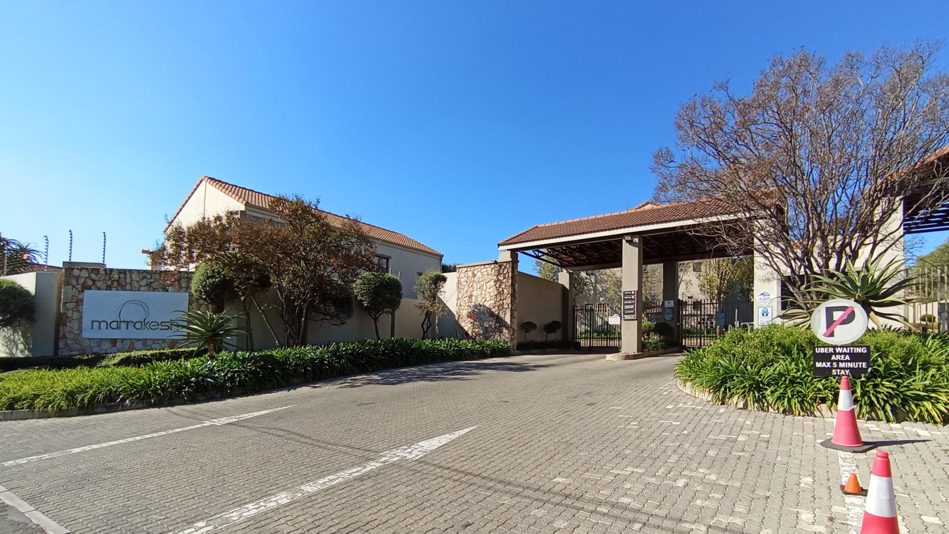 Front View of property in Douglasdale