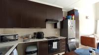 Kitchen - 14 square meters of property in Douglasdale