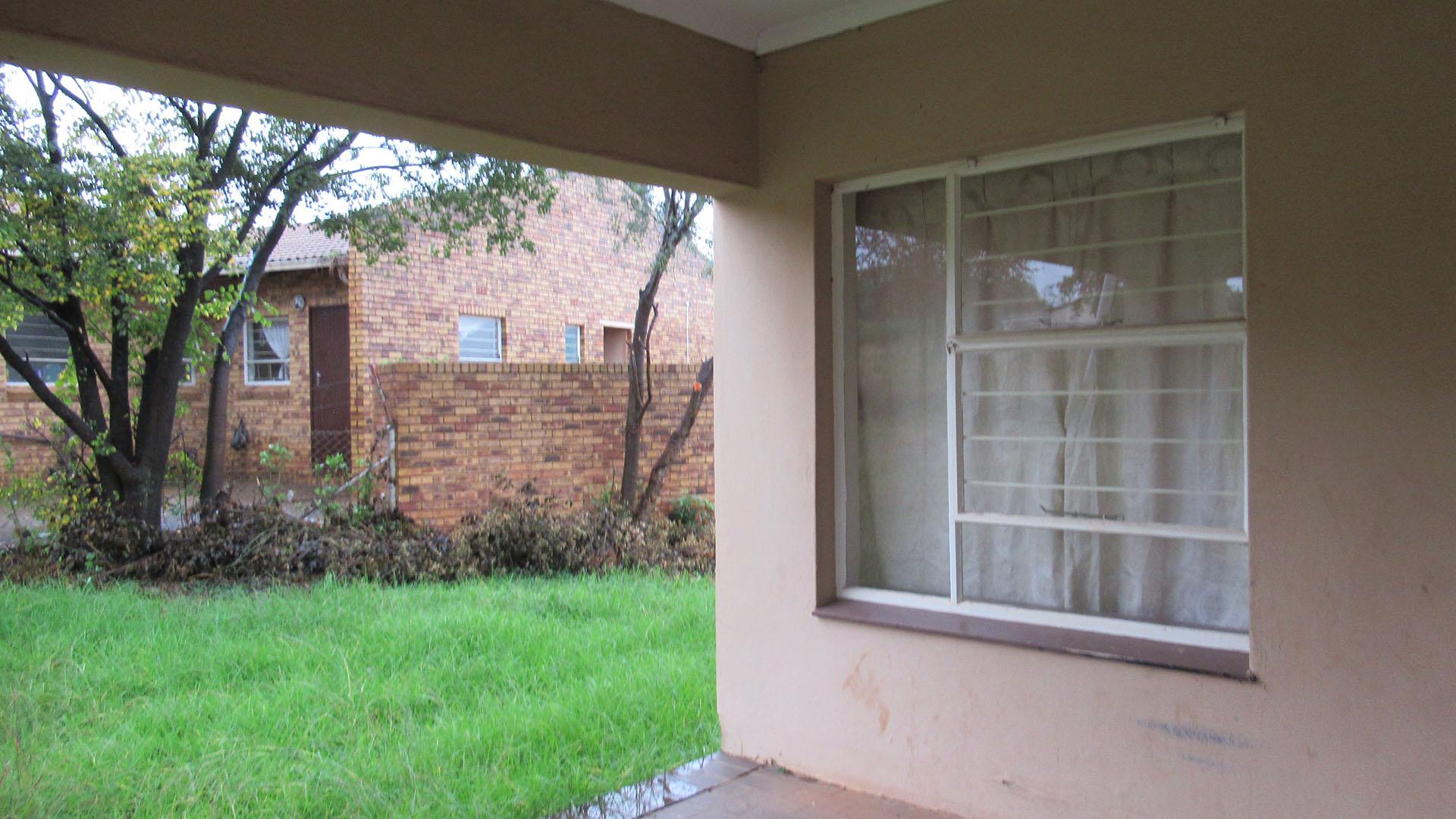 Patio - 17 square meters of property in Glenharvie