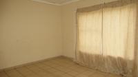 Bed Room 2 - 17 square meters of property in Glenharvie