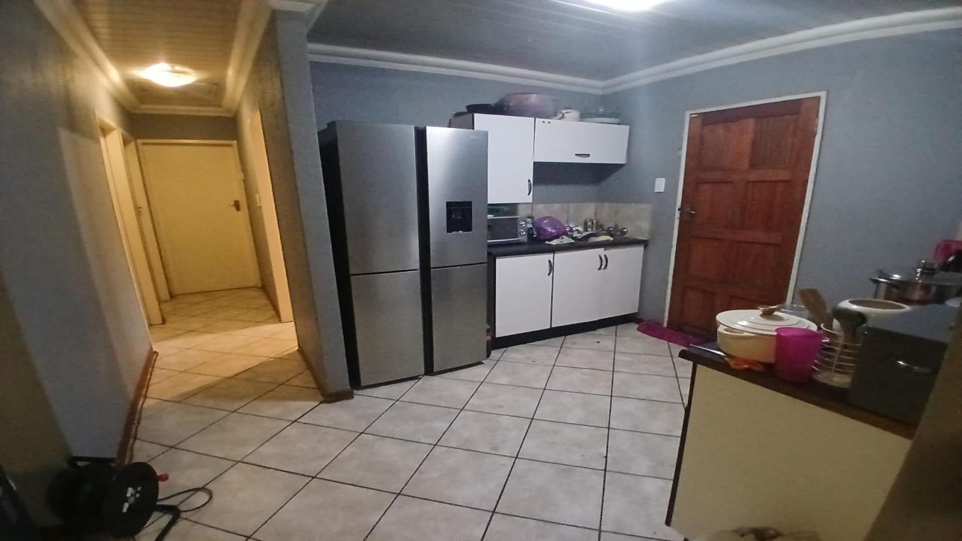 Kitchen of property in Emalahleni (Witbank) 