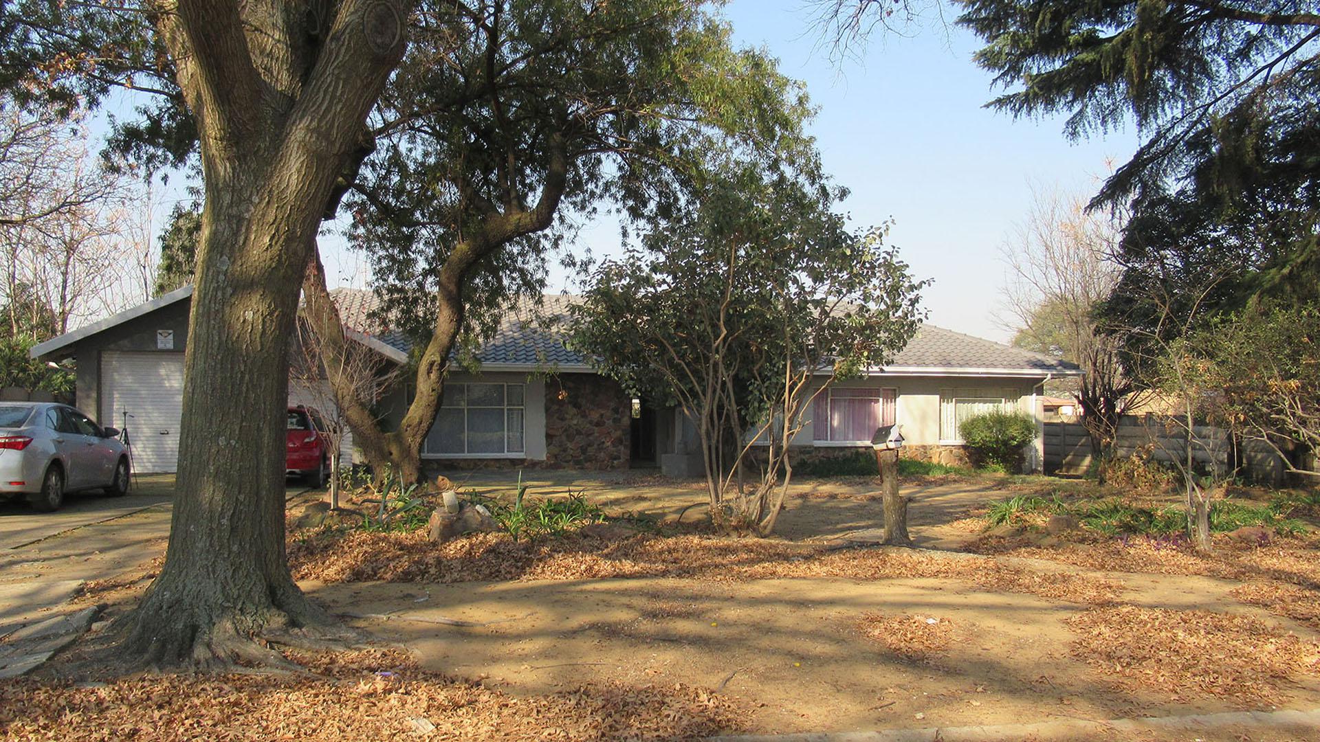 Front View of property in Sasolburg