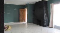 Lounges - 69 square meters of property in Sasolburg