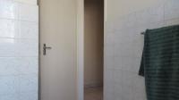 Bathroom 2 - 7 square meters of property in Sasolburg