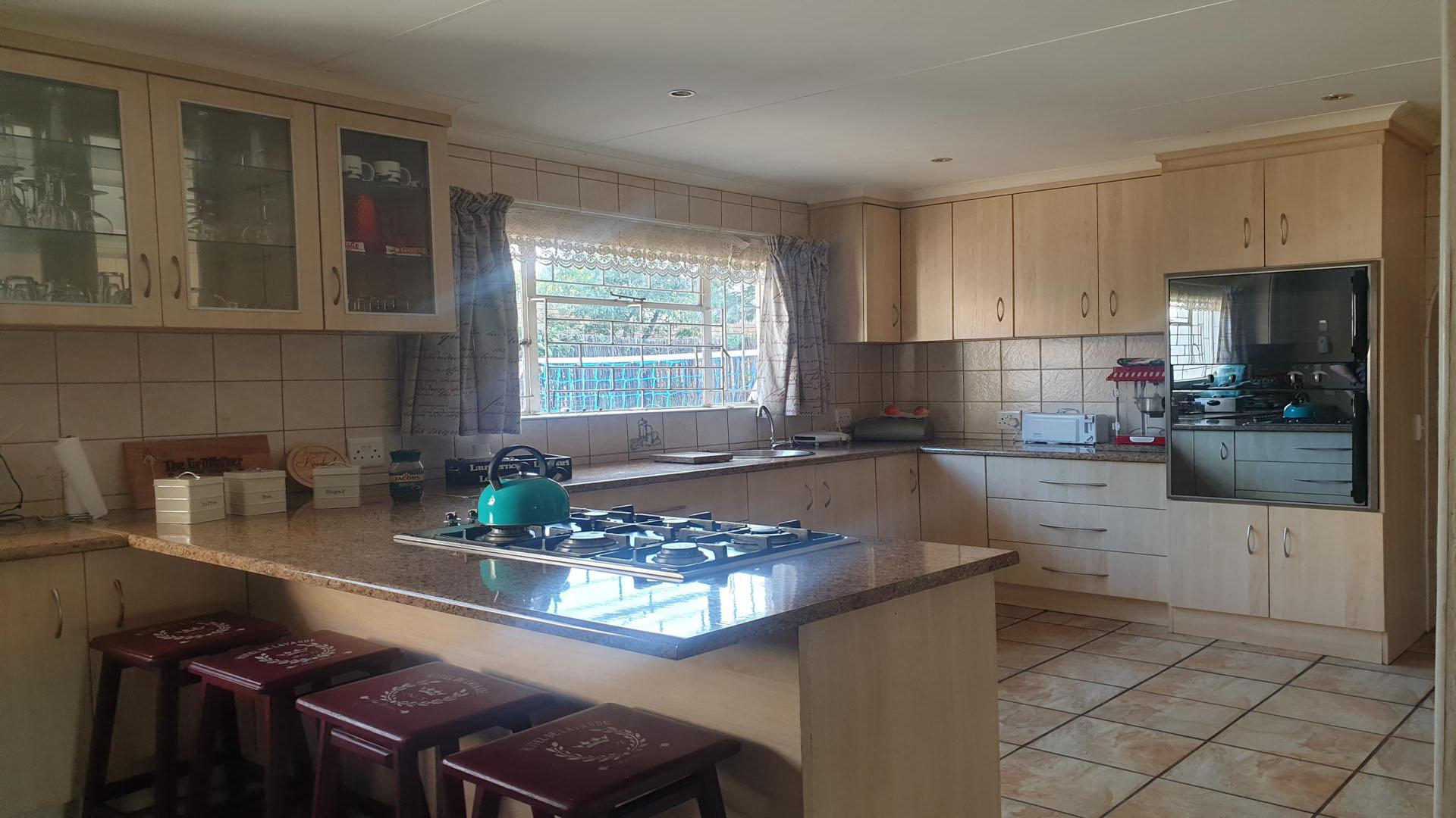Kitchen of property in Frankfort
