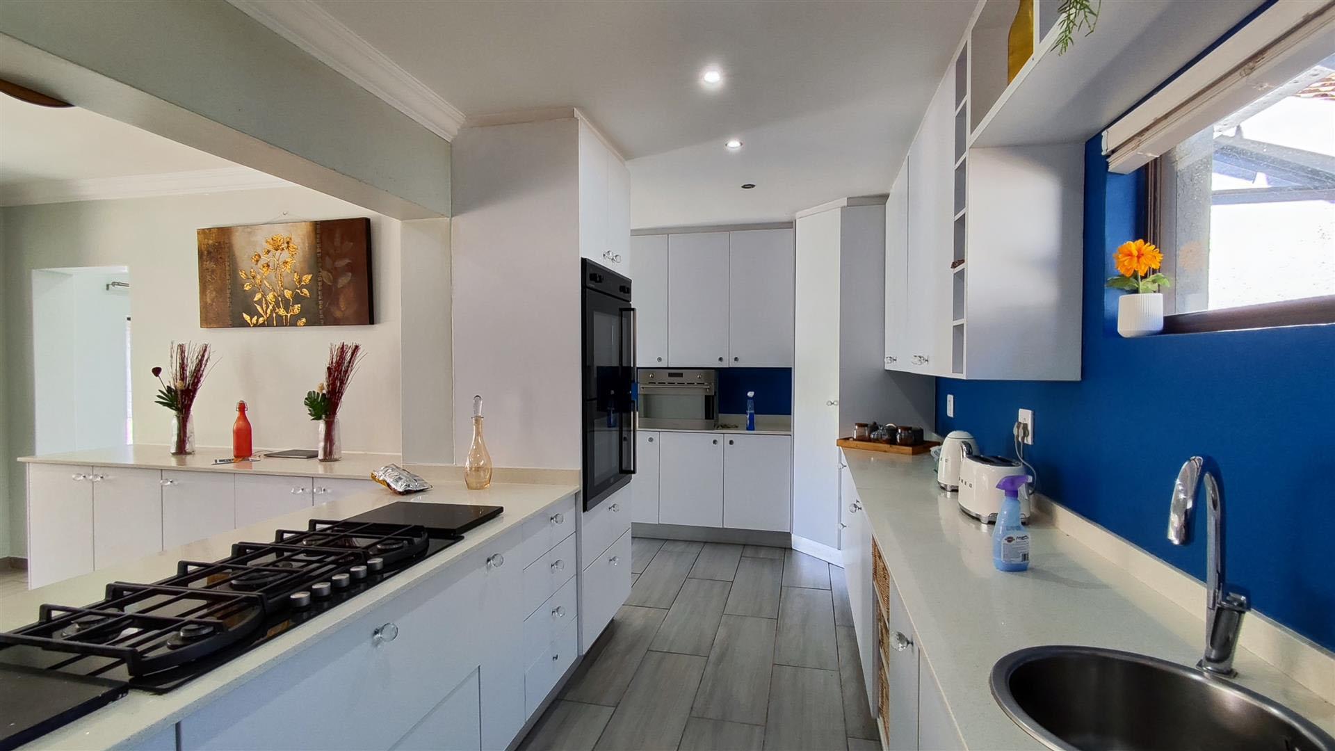 Kitchen - 27 square meters of property in Atlasville