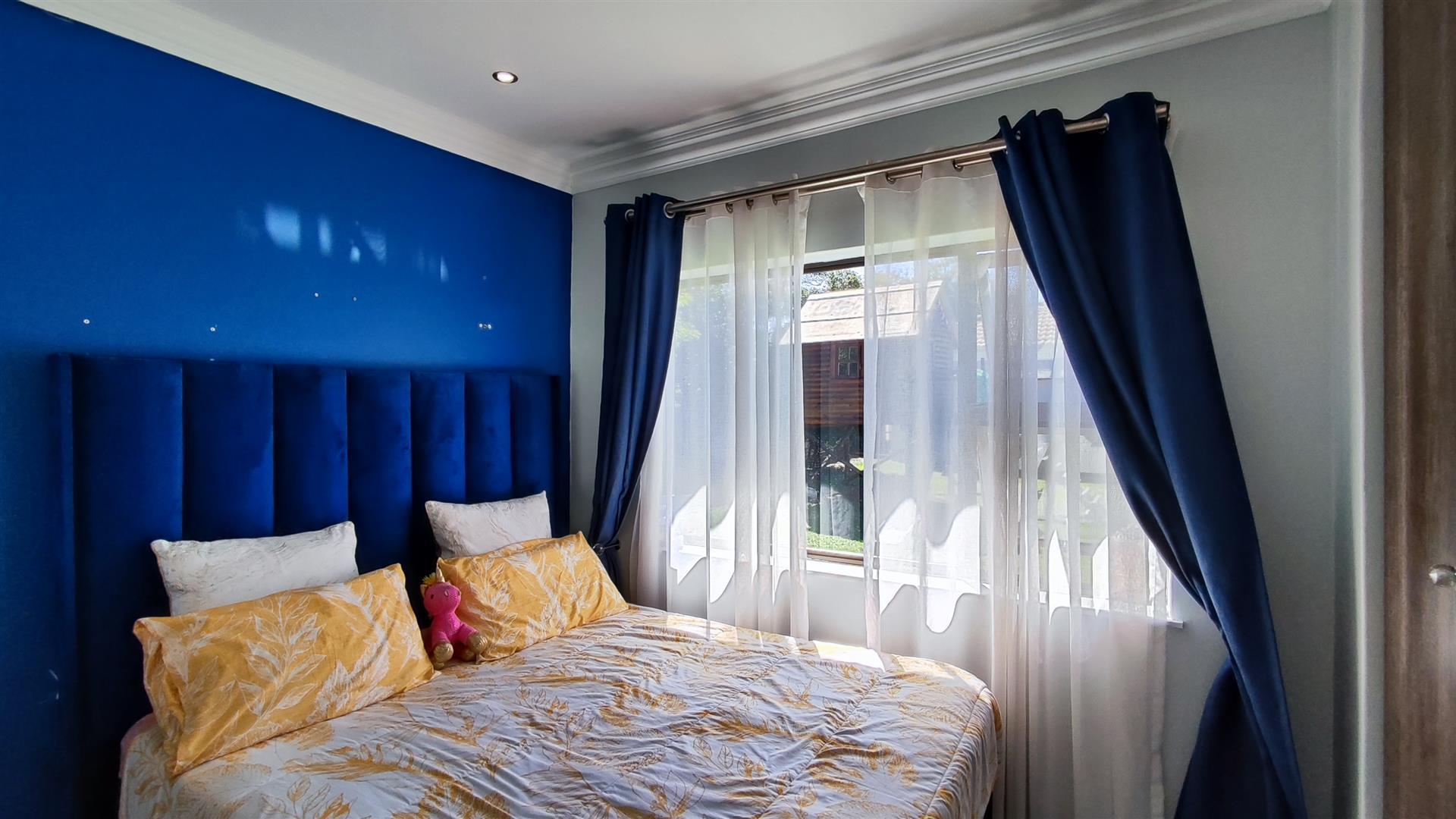 Bed Room 2 - 12 square meters of property in Atlasville